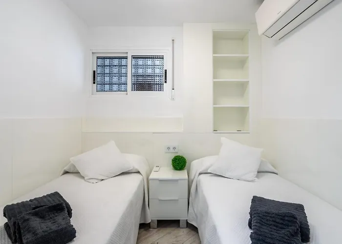 Apartment 4b On The
